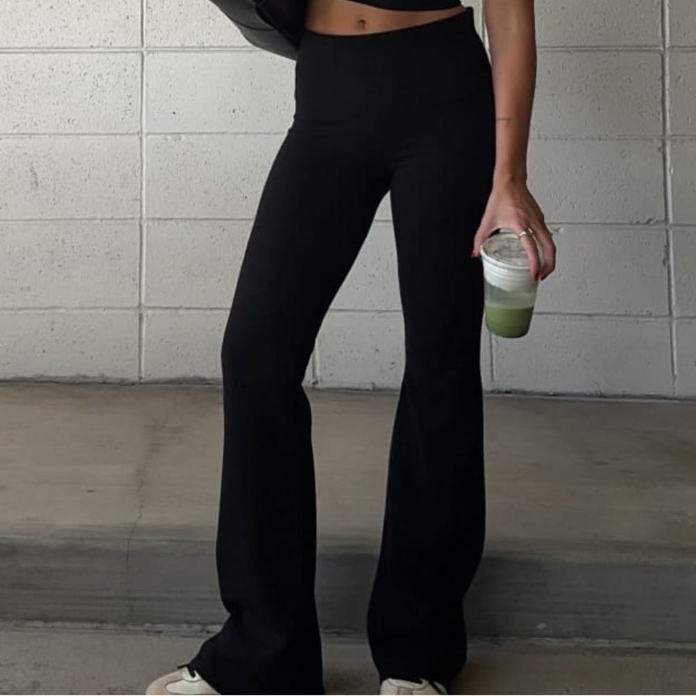 Victoria’s Secret Foldover Flare Leggings